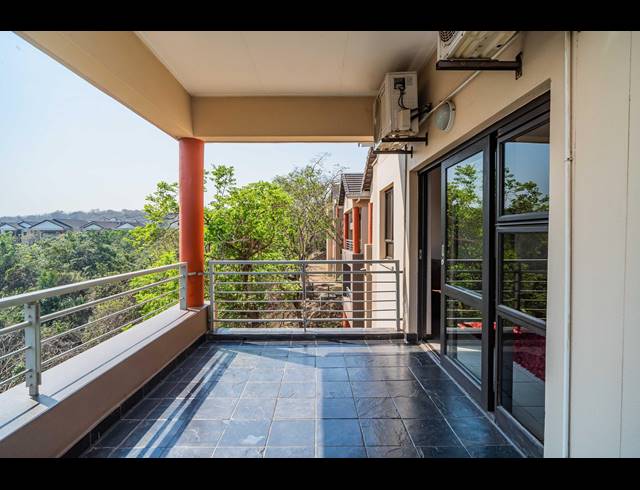3 BEDROOM APARTMENT FOR SALE IN WESTVILLE